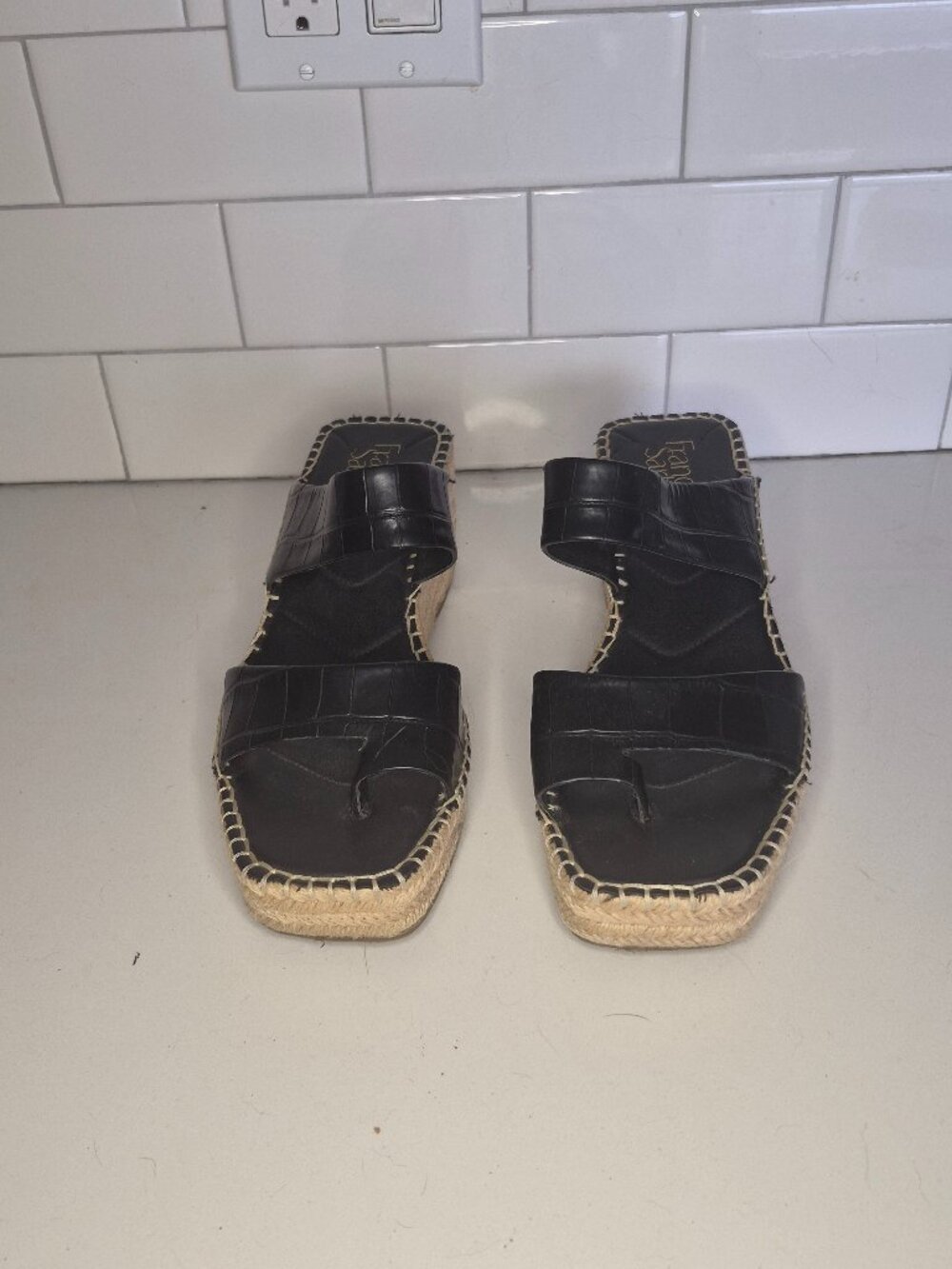 Franco Sarto Clave Womens 9.5 M Black Leather Croc Espadrille Wedge Sandals EUC